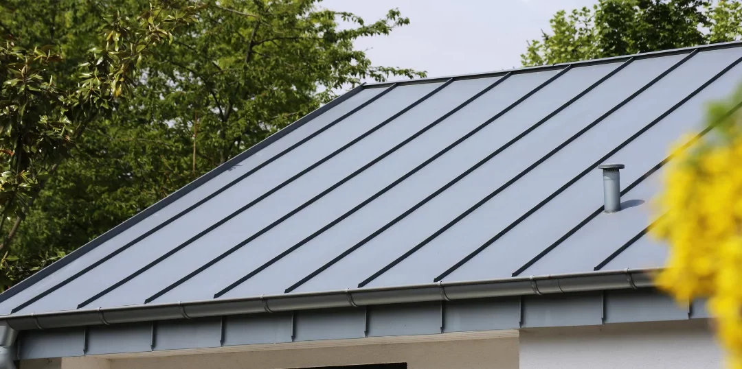 How to Clean a Metal Roof: Easy Steps to Maintain Its Shine