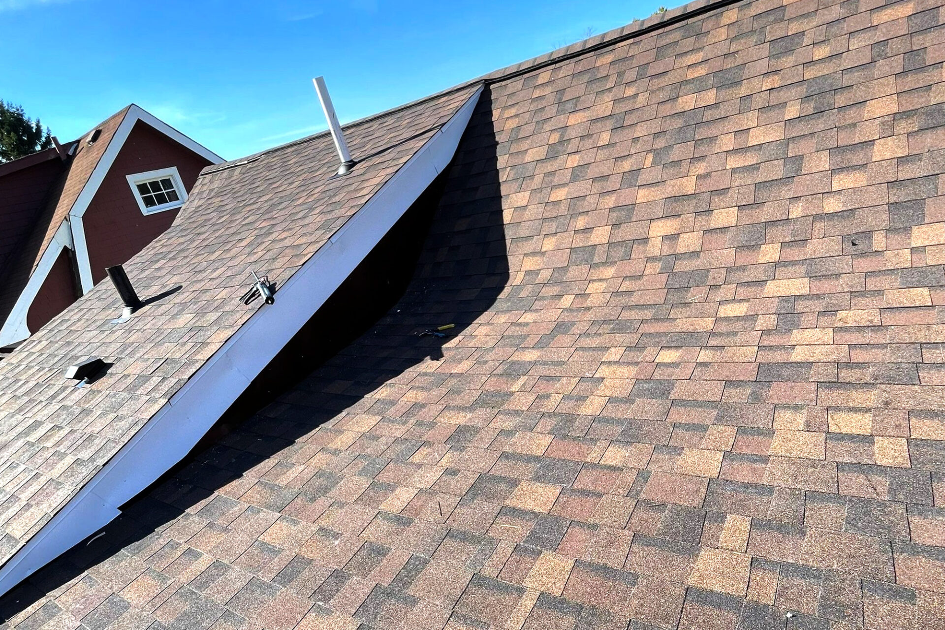 New brown roof in Cleveland, OH