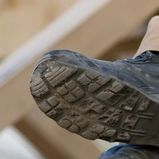 How-to-Find-the-Right-Local-Roofing-Company-For-Your-Roof-Repairs-or-Roof-Installation